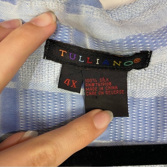 Tulliano 100% silk blue button down top short sleeve shirt - Picture 3 of 3